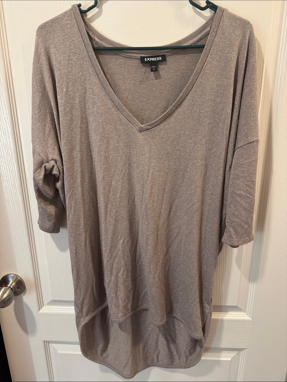Express Taupe V-Neck Relaxed Tunic